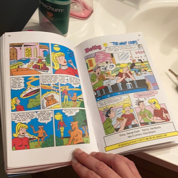“Betty and me“ Archie comics book - Picture 9 of 11